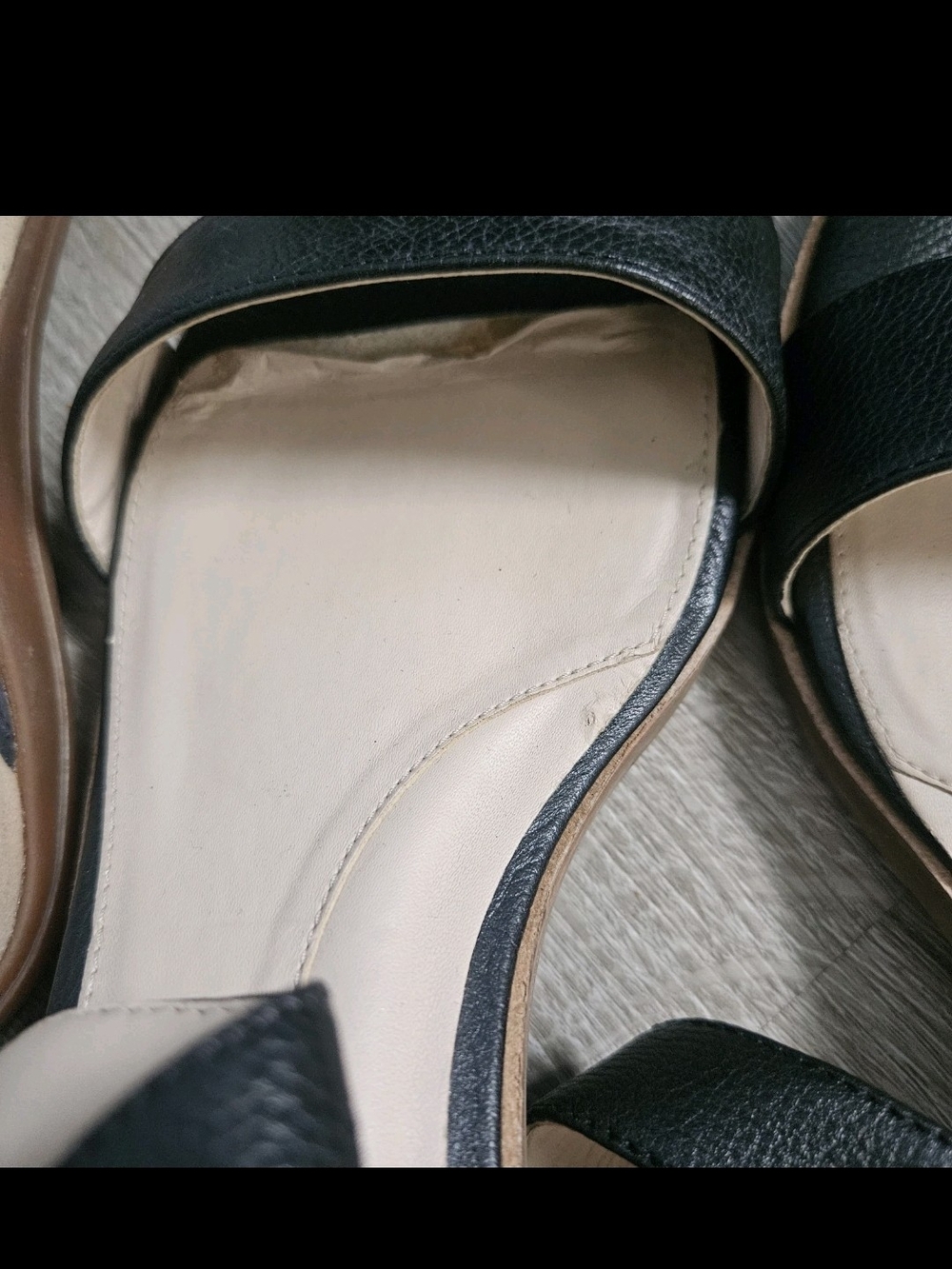 Cole Haan Anette Black Tumbled Leather Ankle Strap Block Heel Sandal 8.5 - Picture 10 of 10